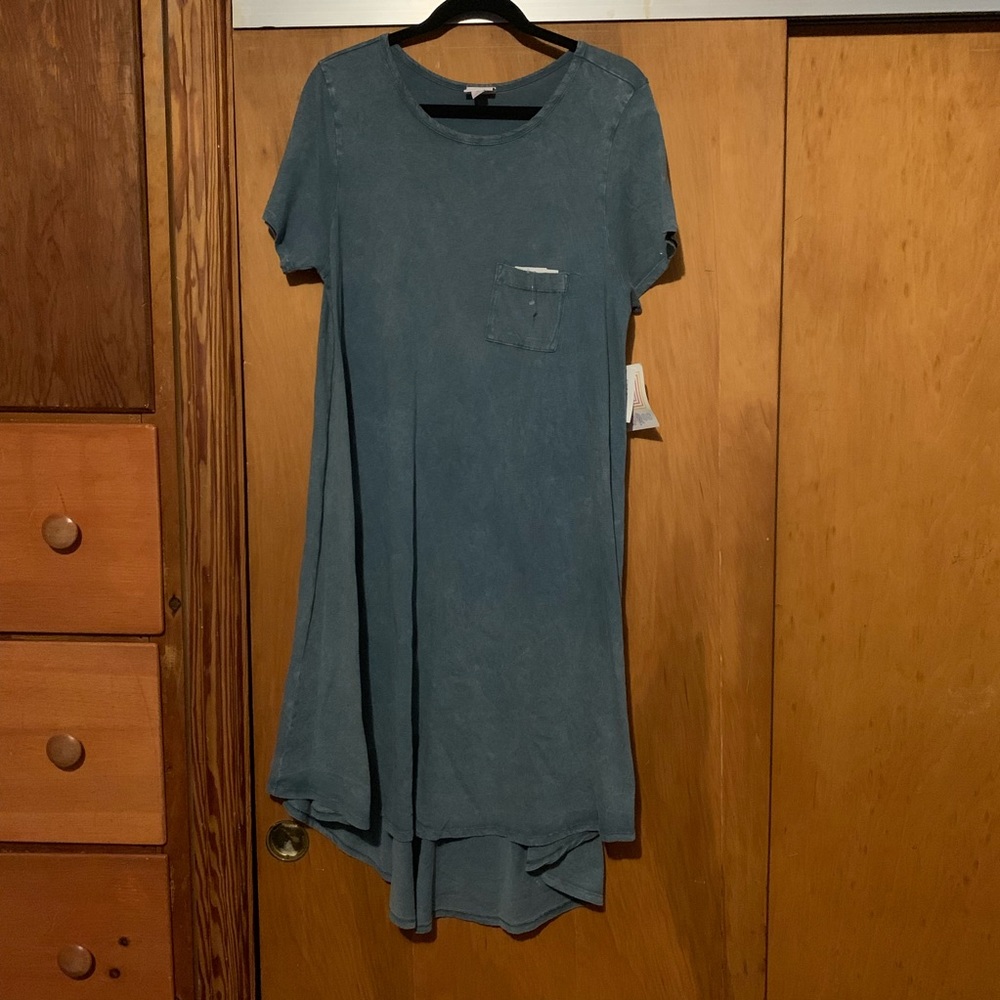 Carly dress